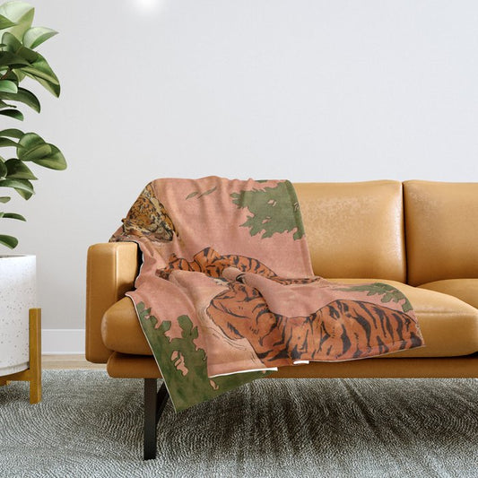 Tiger Beach Throw Blanket Gallery Image 1